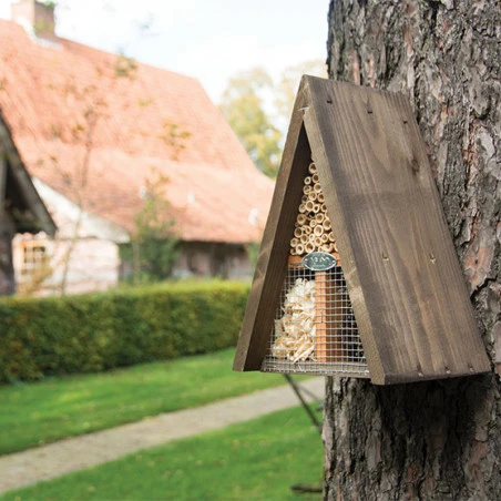 ESSCHERT DESIGN Hôtel à Insectes Triangle 1er Prix – Image 7