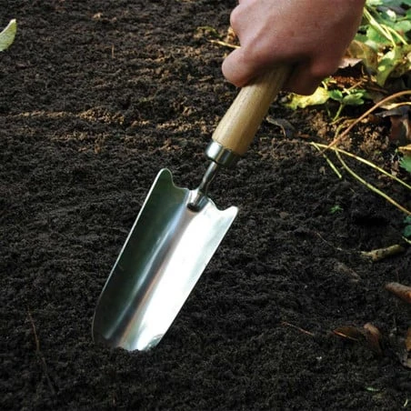 ESSCHERT DESIGN Pelle Plantoir En FrĂȘne Et Acier Inoxydable â Image 8